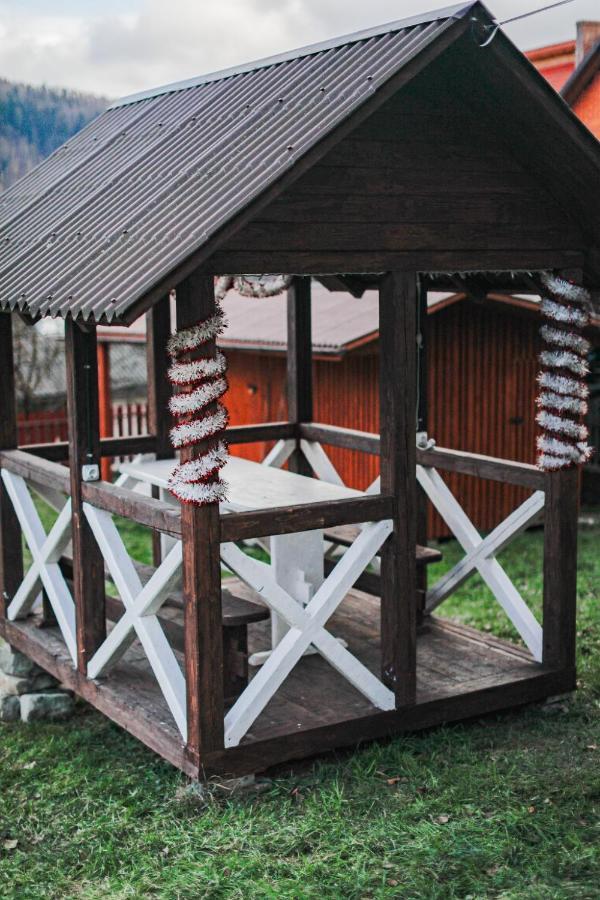 Садиба Анномарі - Відпочинок В Карпатах Котедж Яремче Exterior foto
